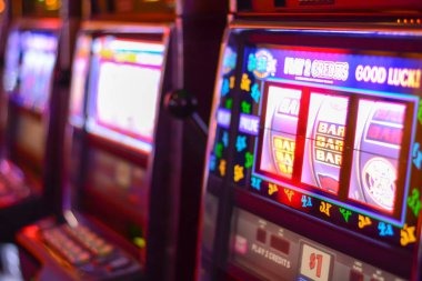 Bandar Ceme game interface showing card layout and betting controls